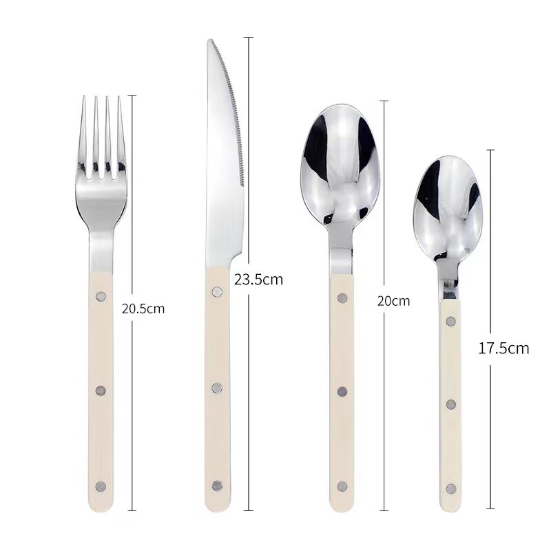 24-teiliges Edelstahl-Besteckset mit Gravur-Design – BistroLine