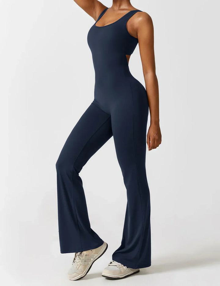 Elena | Ausgestellter Jumpsuit mit V-Rücken