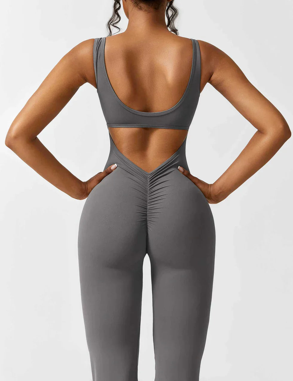 Elena | Ausgestellter Jumpsuit mit V-Rücken