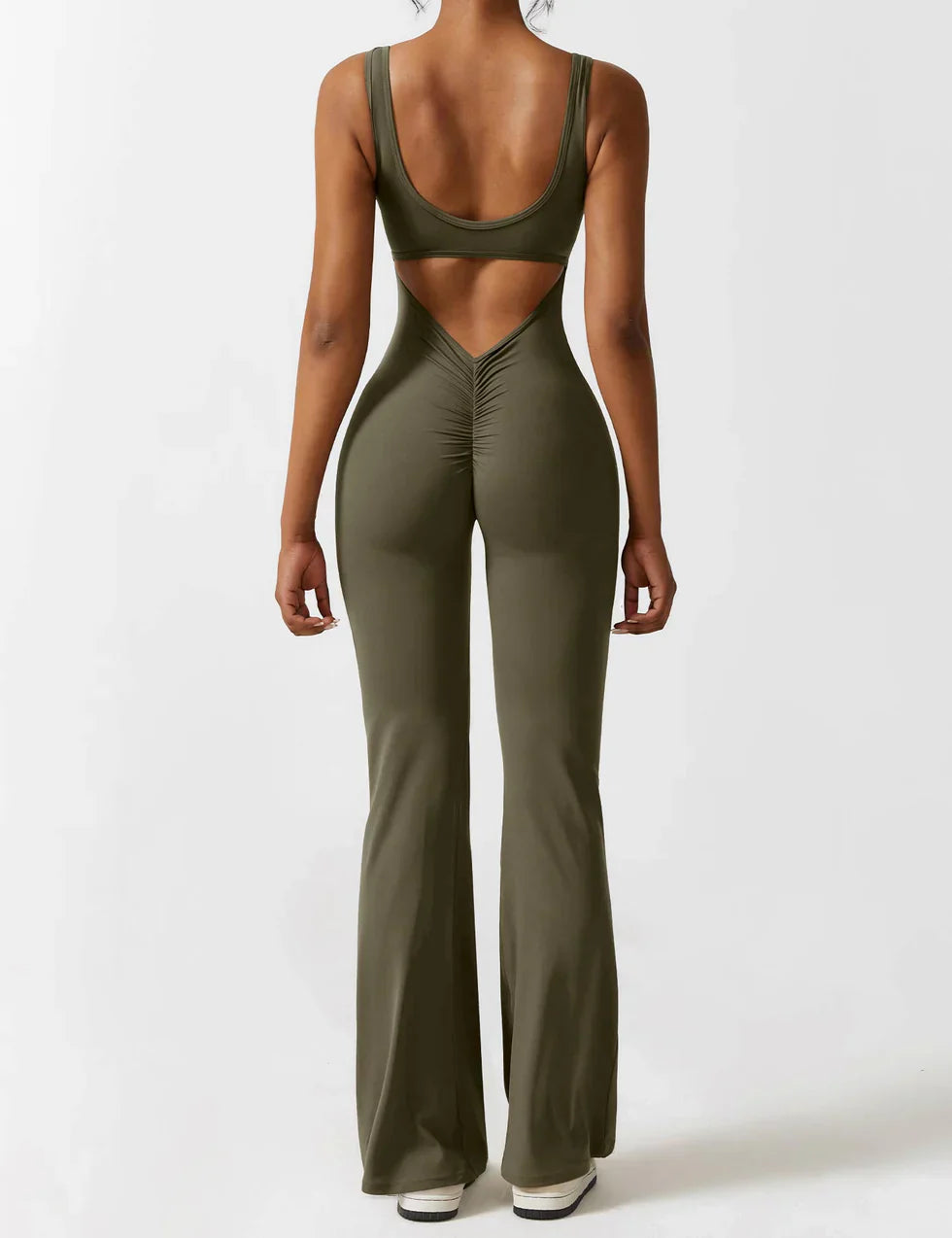 Elena | Ausgestellter Jumpsuit mit V-Rücken