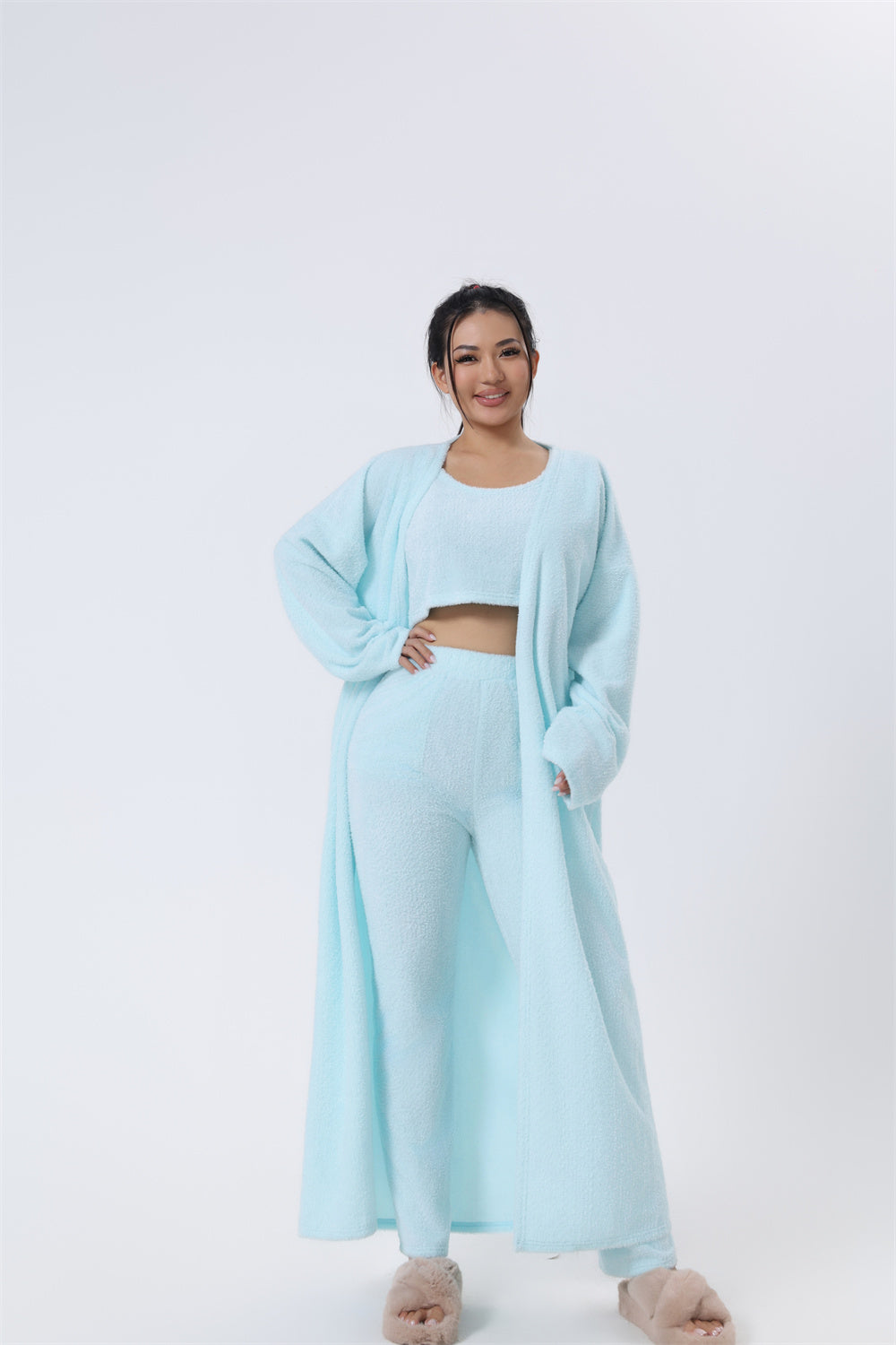 Pajama 3-tlg. Lounge Set – Weiches & Stilvolles Set mit Oberteil, Hose & Strickjacke | Perfekt für Gemütliche Tage