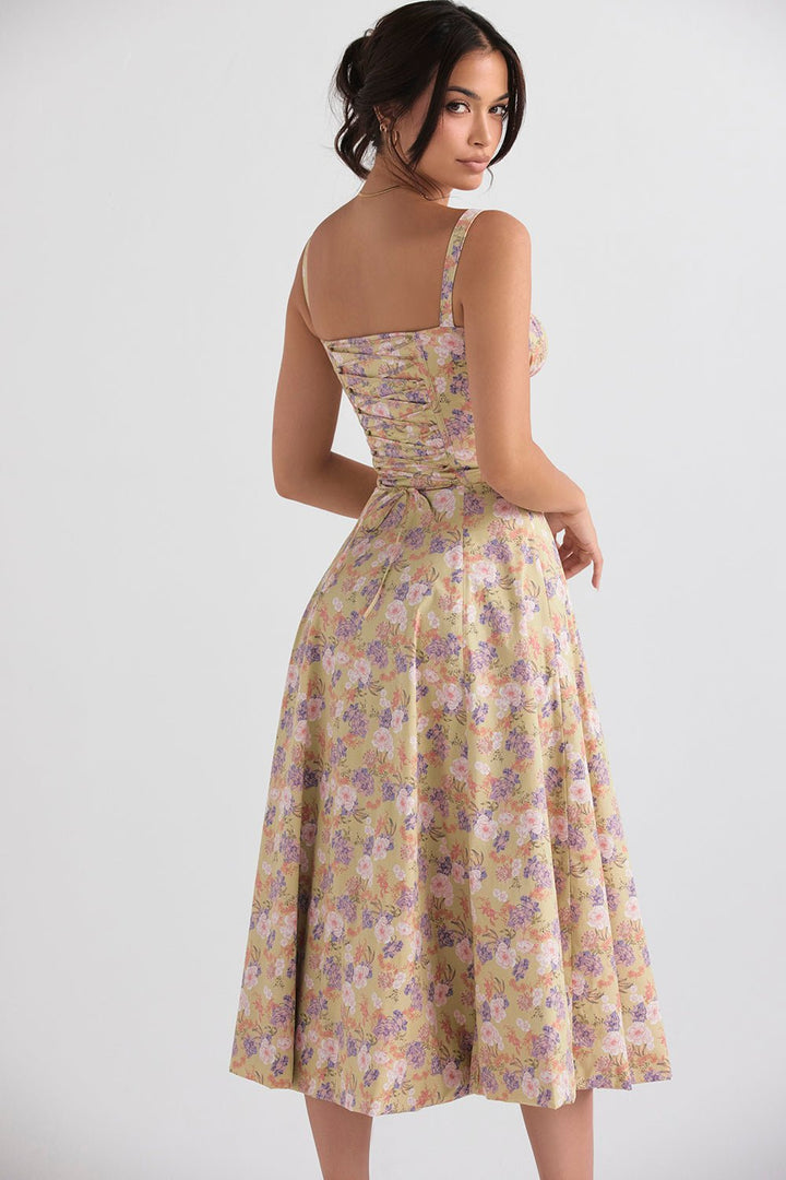 Blumenkleid mit Korsett | Lässige Eleganz & sommerlicher Charme