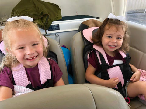 Jimmy Travel Car Seat für Kinder | BabyMax™ Leichter und faltbarer Sitz für unterwegs