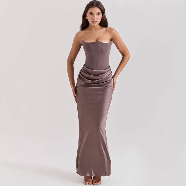 Emilia Korsettkleid für Damen | Samt-Trägerloses Abendkleid mit Fischgrätenmuster & Schlanker Passform