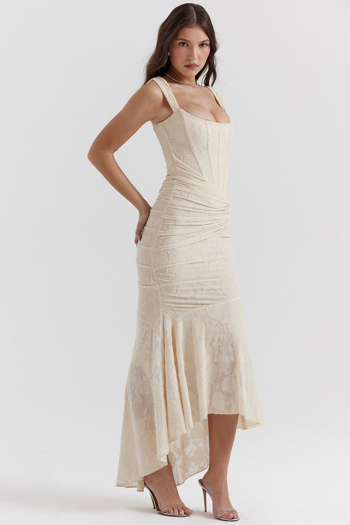 Zoey Abendkleid für Damen | Fliederfarbenes Kleid mit floraler Spitze & asymmetrischem Saum