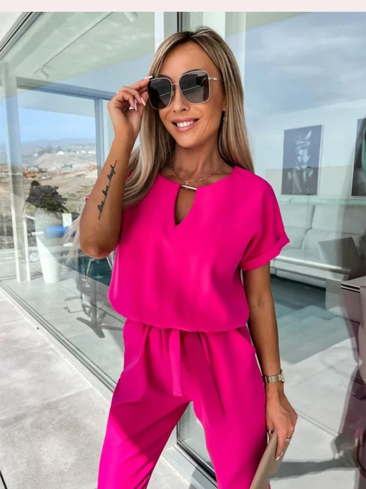 Elara Damen Jumpsuit mit V-Ausschnitt | Eleganter Einteiler mit Schleife & Weitem Bein