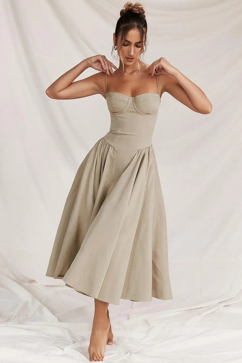 Élodie Grace Sommerkleid für Damen | Elegantes Korsettkleid mit Trägern & ausgestelltem Rock