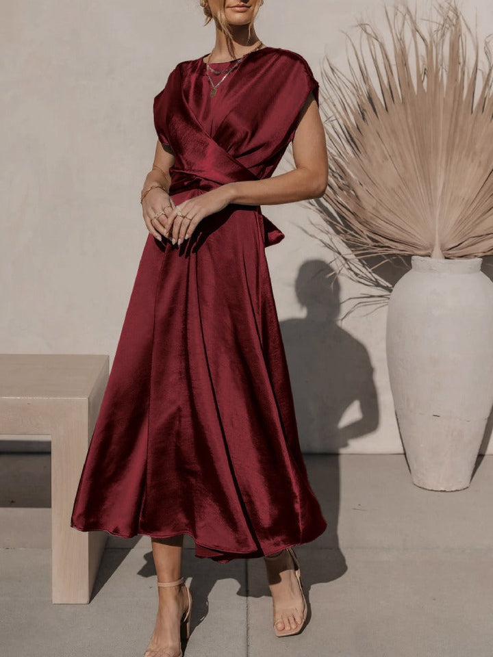 Claire Elegantes Midikleid aus Seide für Frauen | Chic & Raffiniert