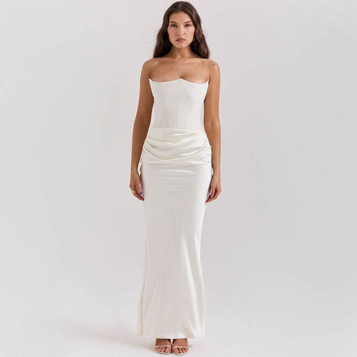 Emilia Korsettkleid für Damen | Samt-Trägerloses Abendkleid mit Fischgrätenmuster & Schlanker Passform