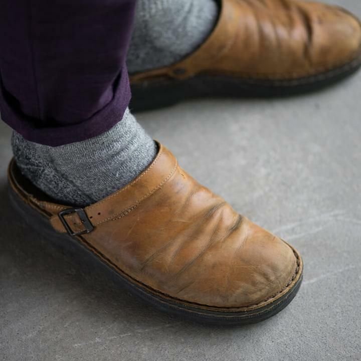 Bequeme Lederclogs | Unisex-Schuhe zum Reinschlüpfen für den täglichen Gebrauch