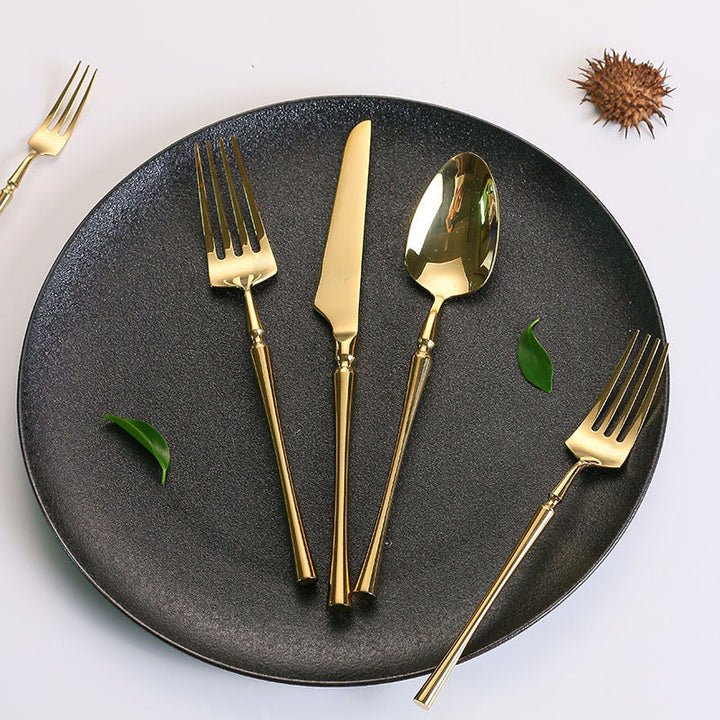 24-teiliges Edelstahl-Besteckset – PureSet Elegantes Besteck für Alltag & Anlässe