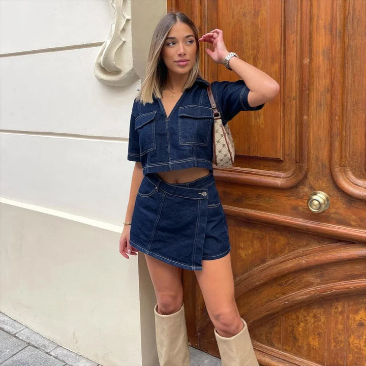 Giulia Jeans-Set für Damen mit V-Ausschnitt & Rock | Femininer Denim-Look 2025