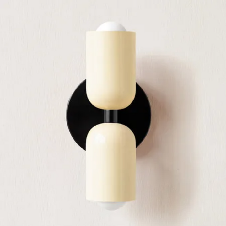 NordicGlow Wandleuchte | Elegantes skandinavisches Design & Sparsame LED-Beleuchtung