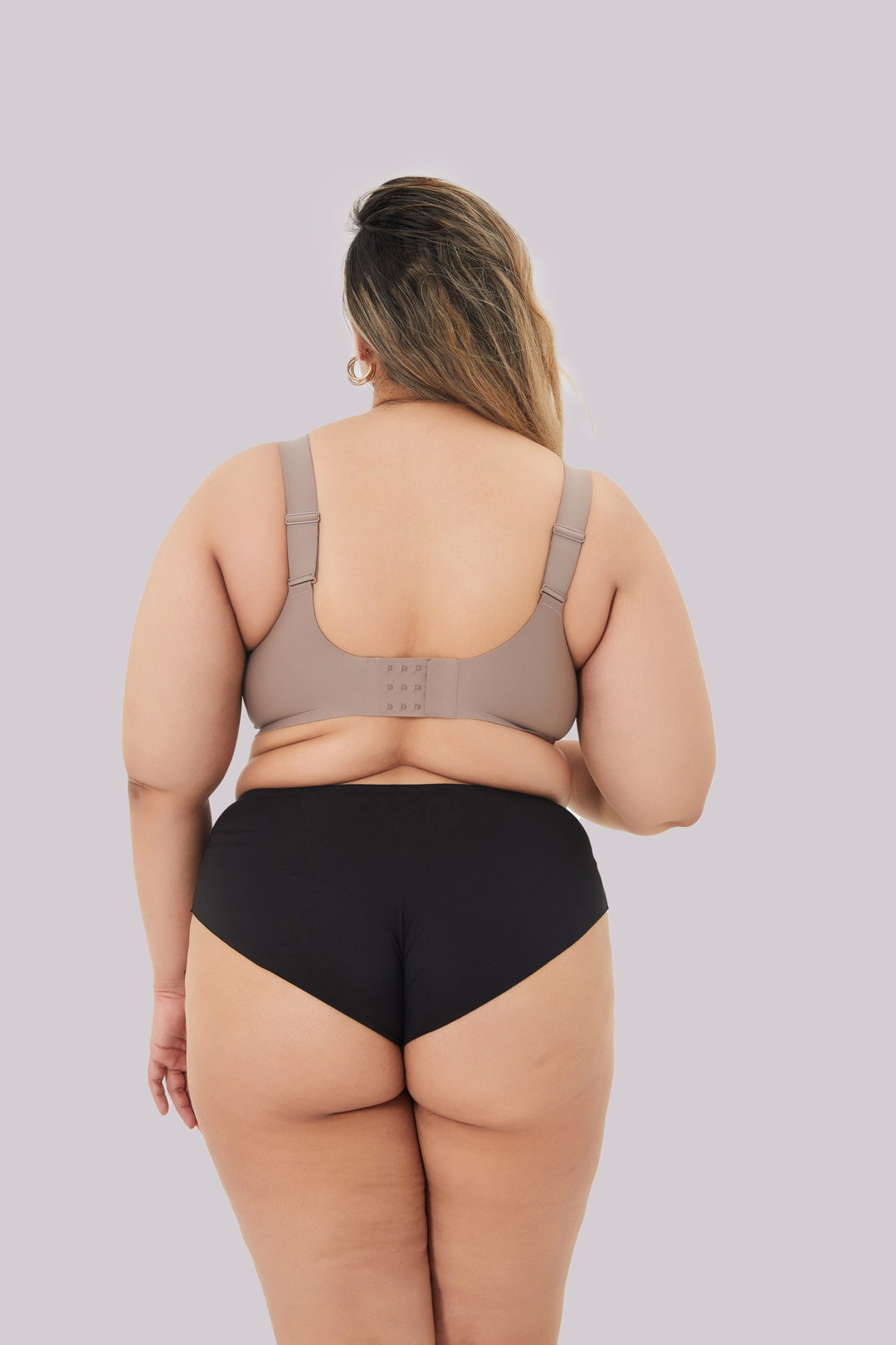 Liora Shaping BH | Bequemer Büstenhalter ohne Bügel mit natürlichem Push-Effekt