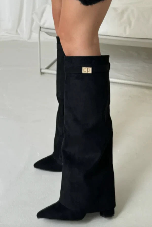 Cristela Damenstiefel mit Blockabsatz | Kniehoher Schnitt und Zeitloses Design