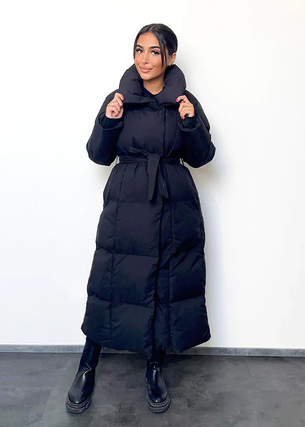 Lange Winterjacke mit Gürtel