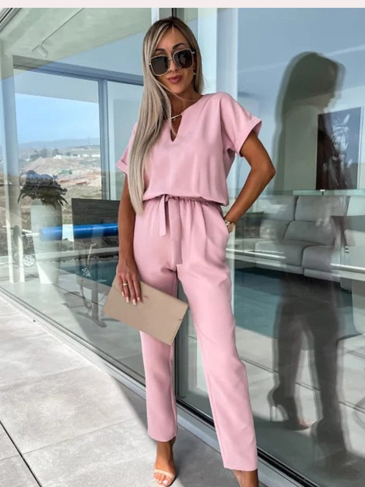 Elara Damen Jumpsuit mit V-Ausschnitt | Eleganter Einteiler mit Schleife & Weitem Bein
