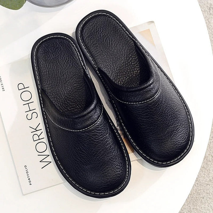 Hugo Vegan Leder Pantoffeln | Komfort und Eleganz für Zuhause