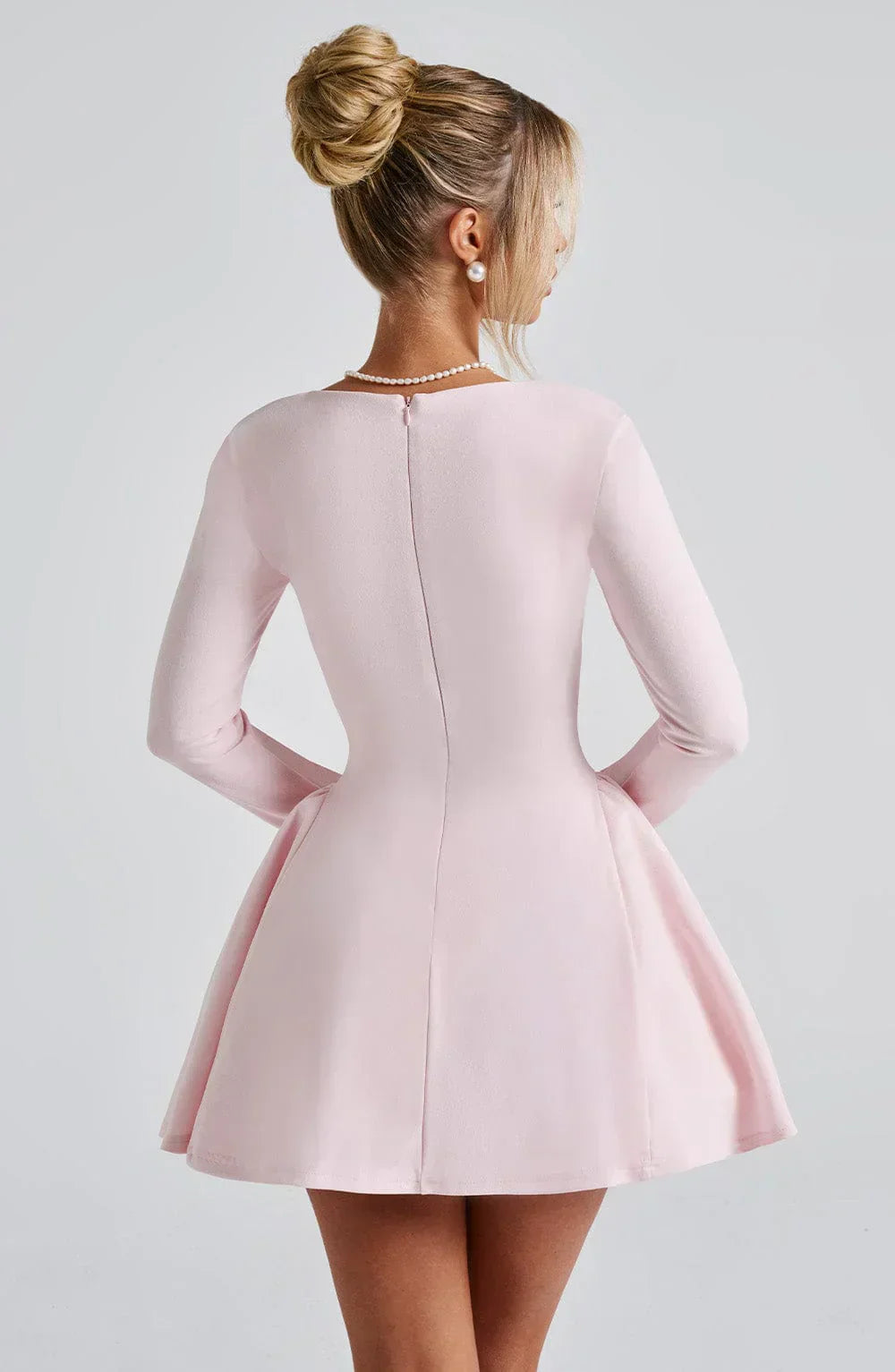Selvya Elegantes Minikleid | Pink Blush & Raffinierter Stil