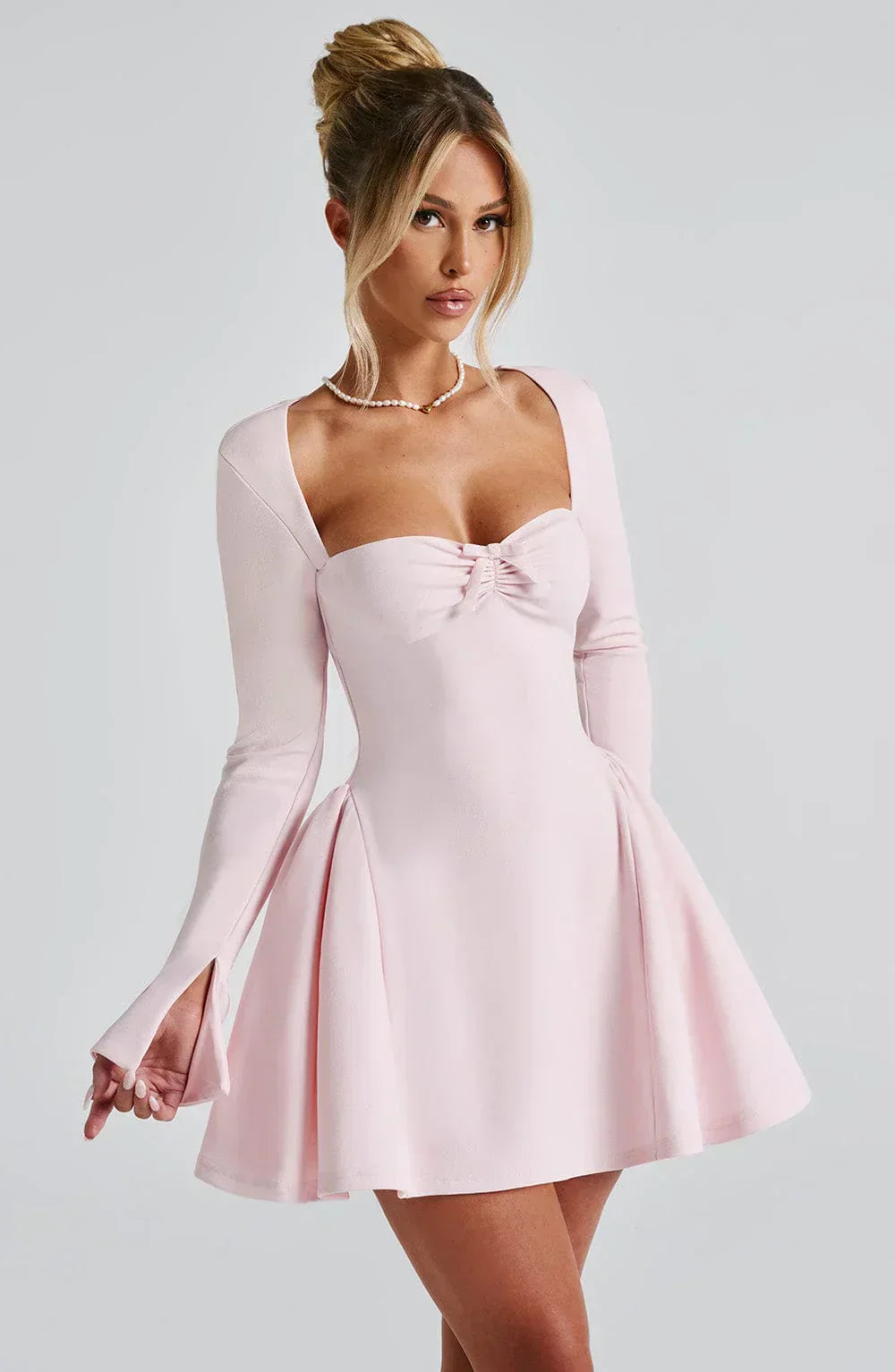 Selvya Elegantes Minikleid | Pink Blush & Raffinierter Stil