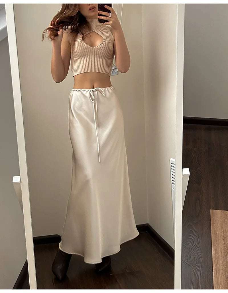 Laure | Luxuriöser Satinrock - Eleganz und Komfort für jeden Anlass
