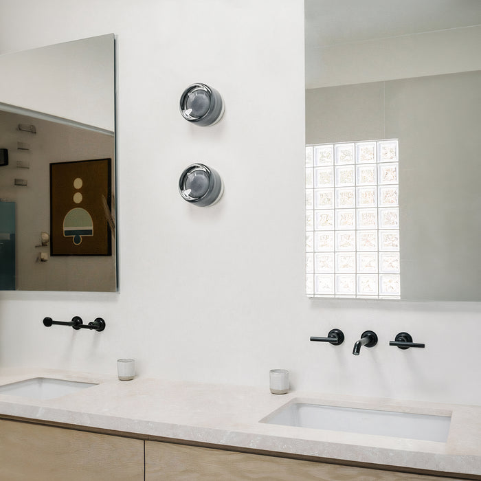 Mystic | Dimple Flush Mount Wandleuchte