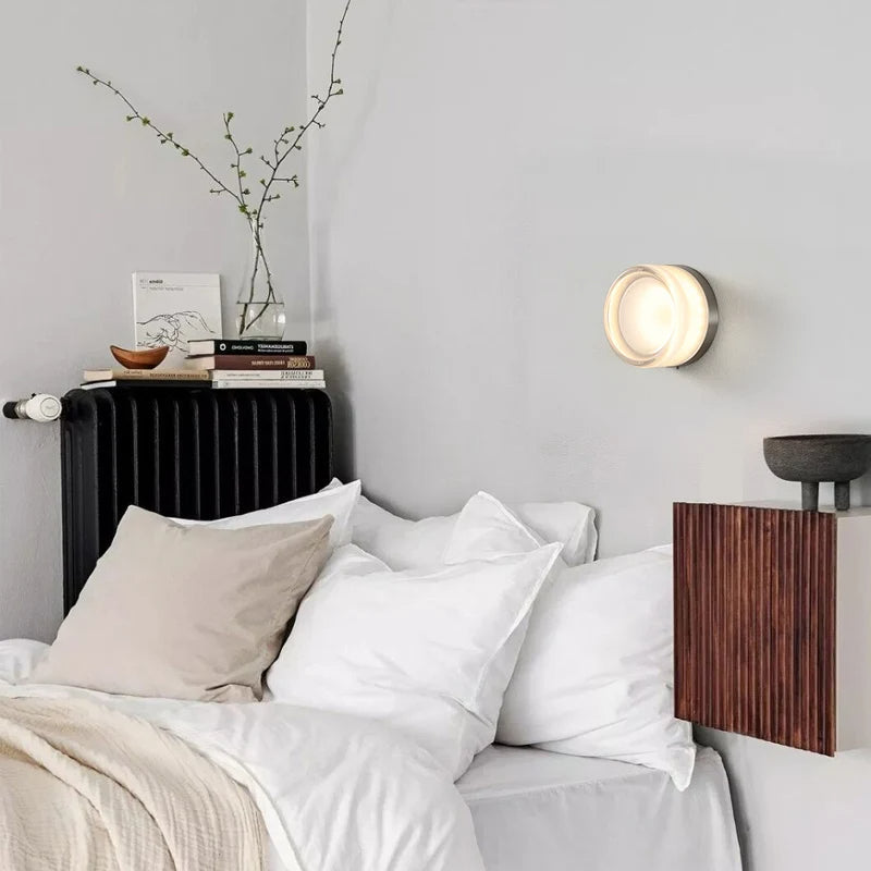 Mystic | Dimple Flush Mount Wandleuchte