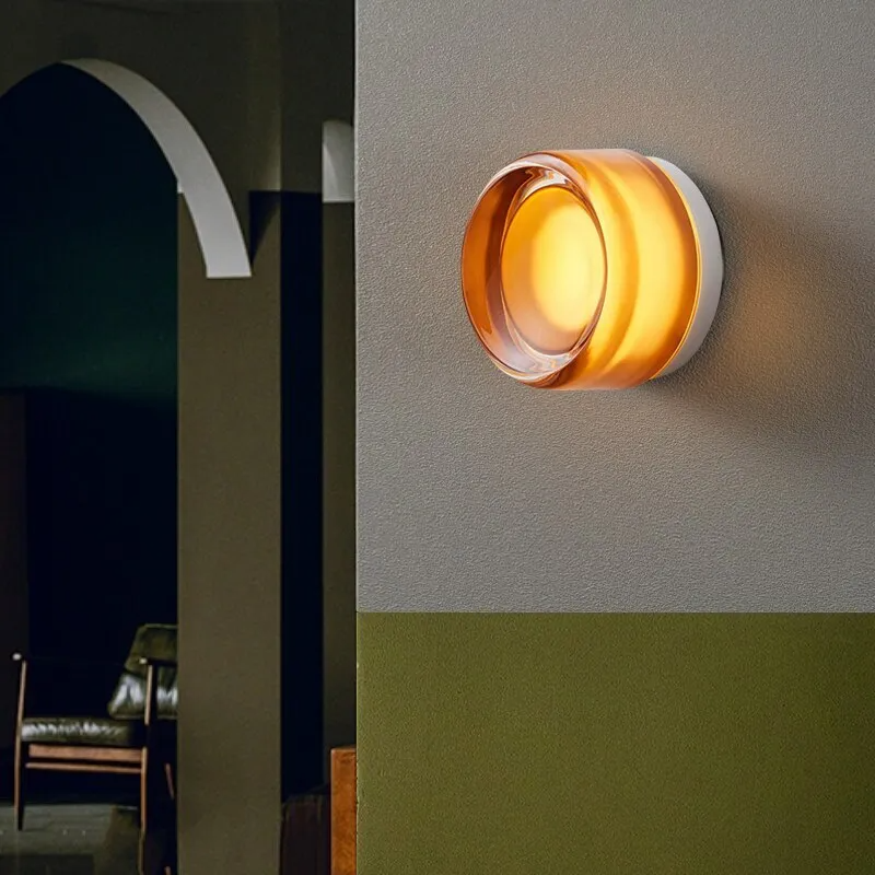 Mystic | Dimple Flush Mount Wandleuchte