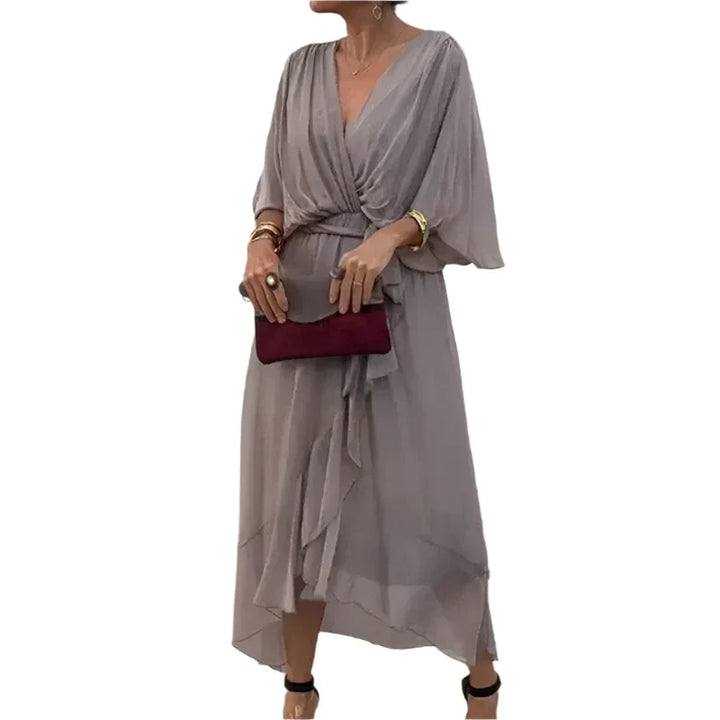Laurie - Midi-Wickelkleid mit flatternden Ärmeln und eleganten Taillendetails