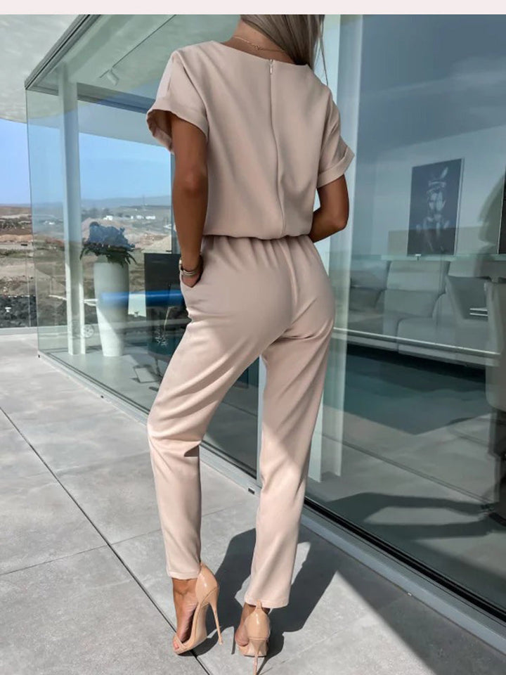 Elara Damen Jumpsuit mit V-Ausschnitt | Eleganter Einteiler mit Schleife & Weitem Bein