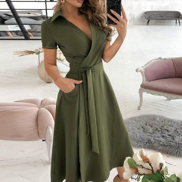 Vestido midi de mujer con cinturón 